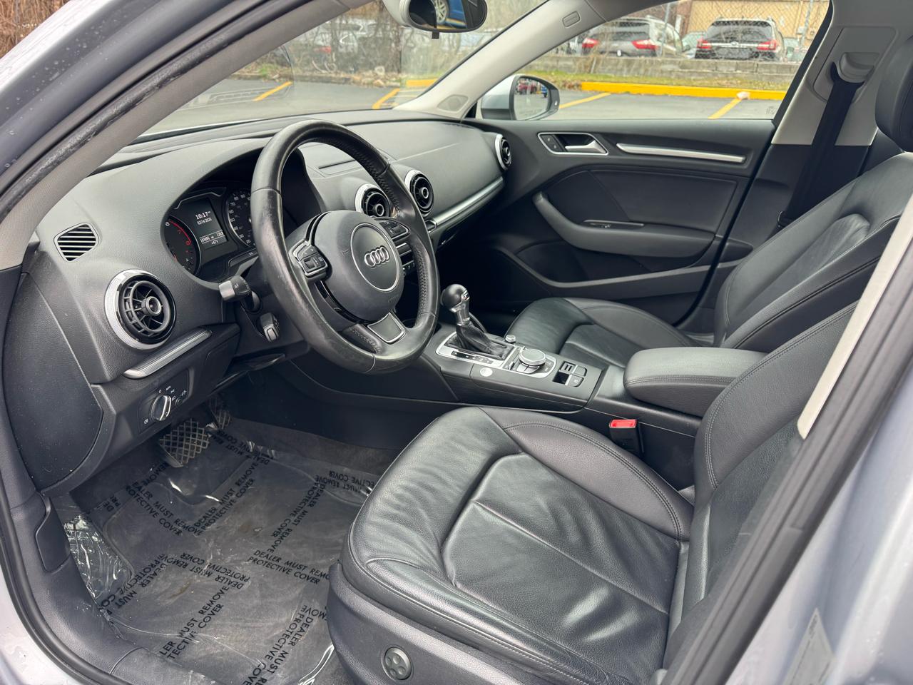 Audi A3 1.8T Premium FWD S tronic 2015