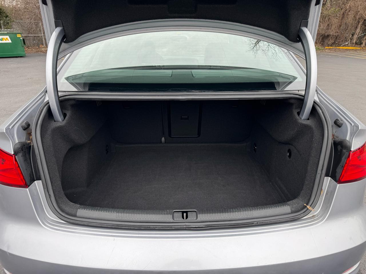 Audi A3 1.8T Premium FWD S tronic 2015