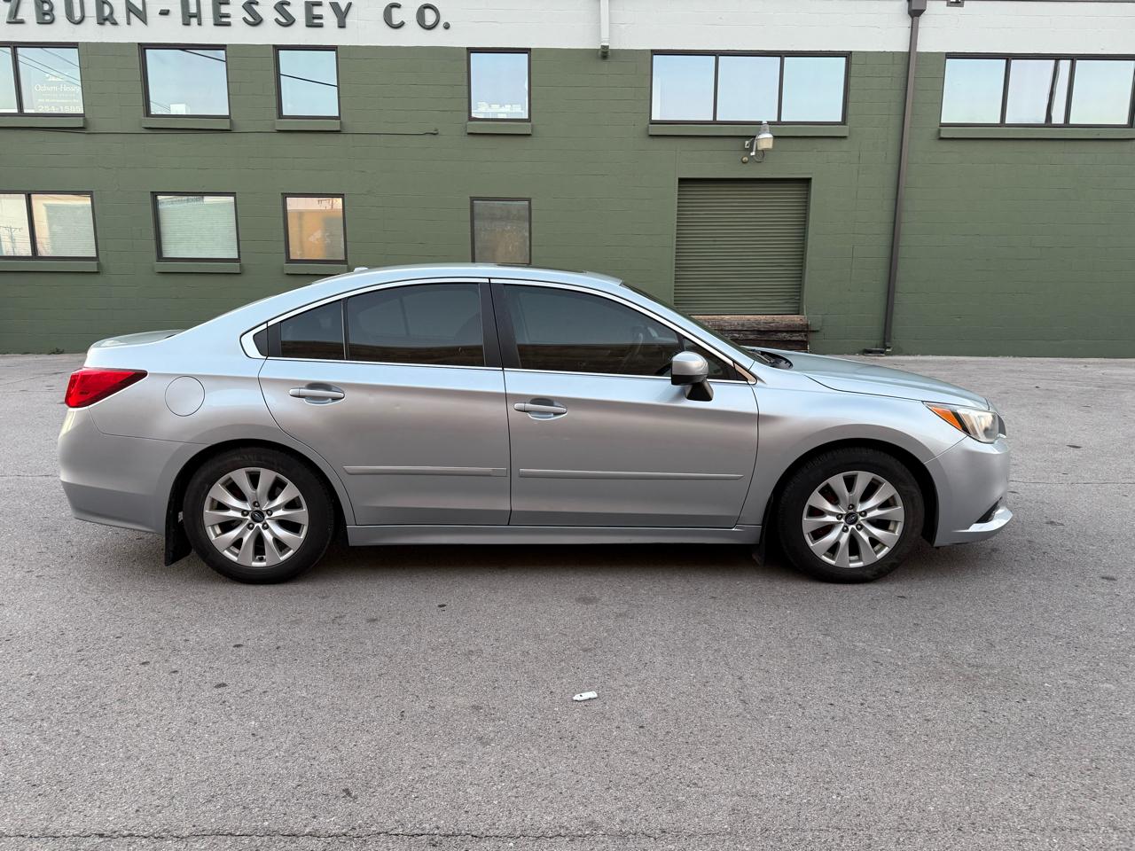Subaru Legacy 2.5i Premium 2015