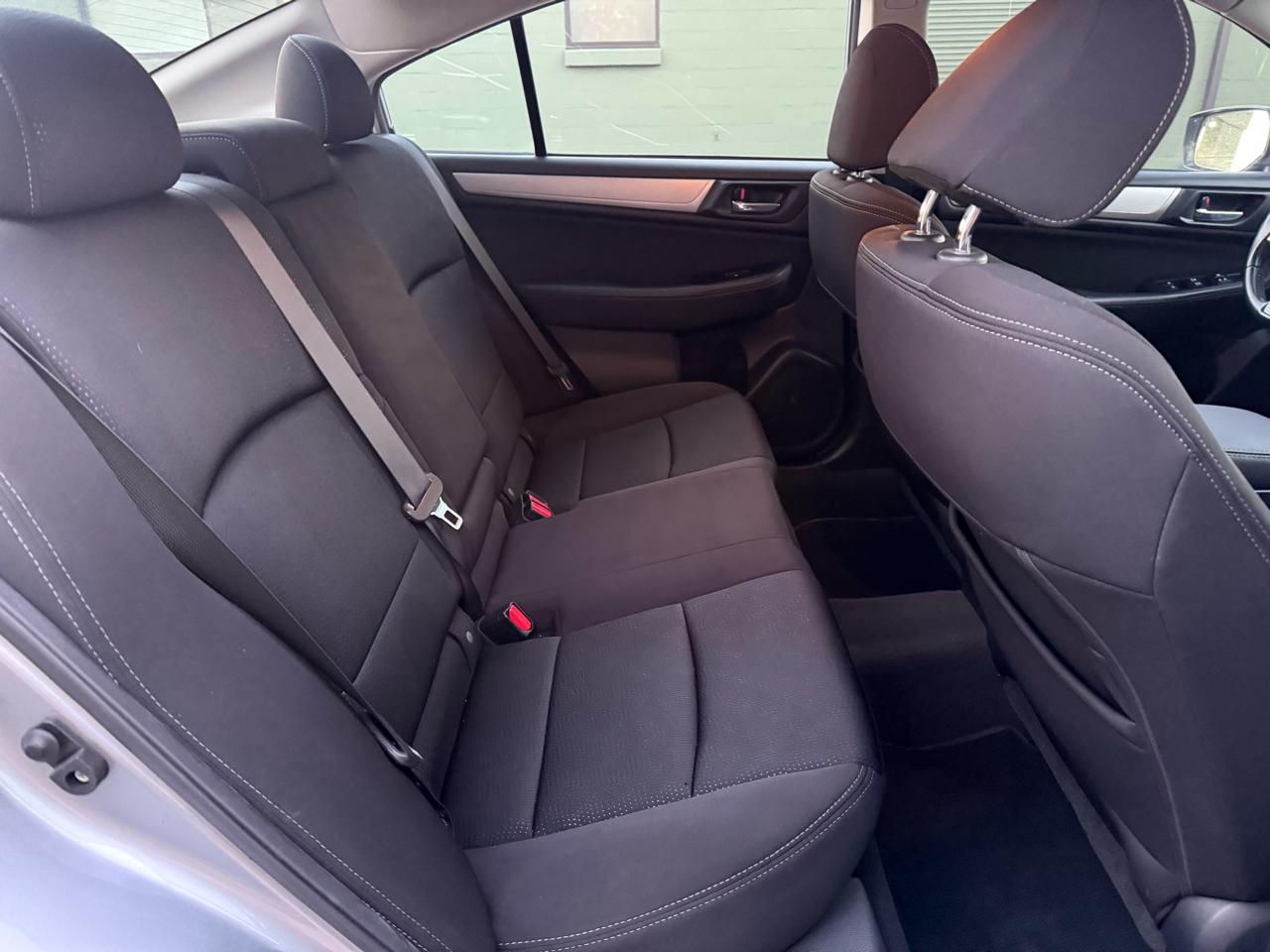 Subaru Legacy 2.5i Premium 2015