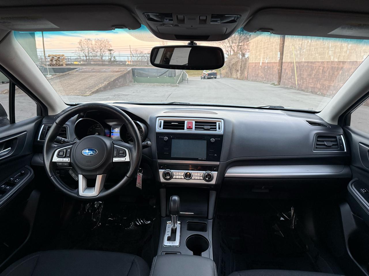 Subaru Legacy 2.5i Premium 2015