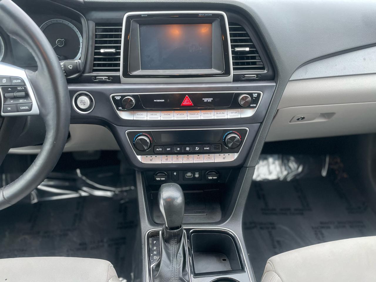 Hyundai Sonata SEL FWD 2019