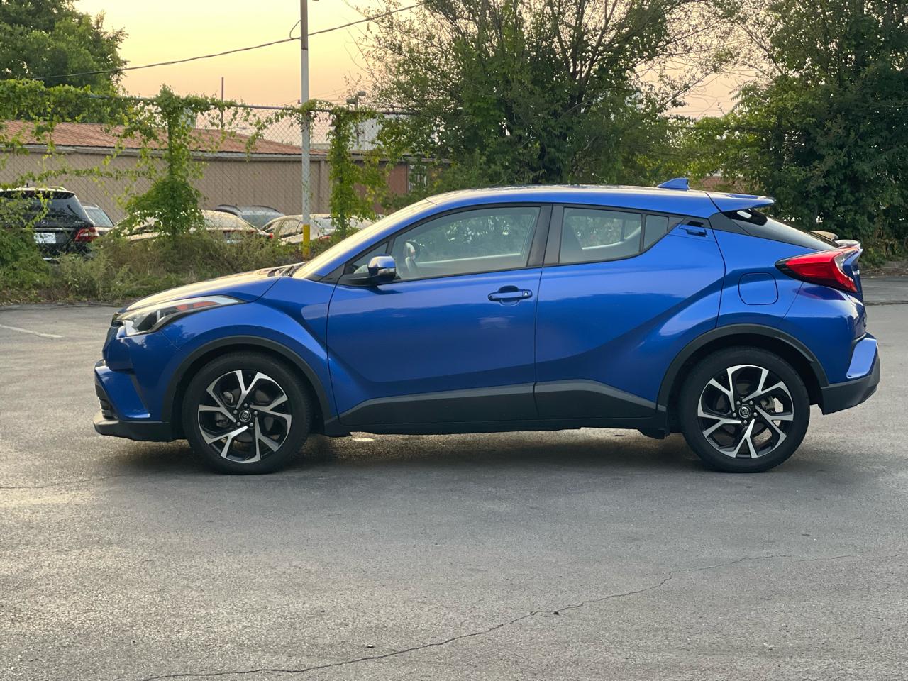 Toyota C-HR XLE 2018
