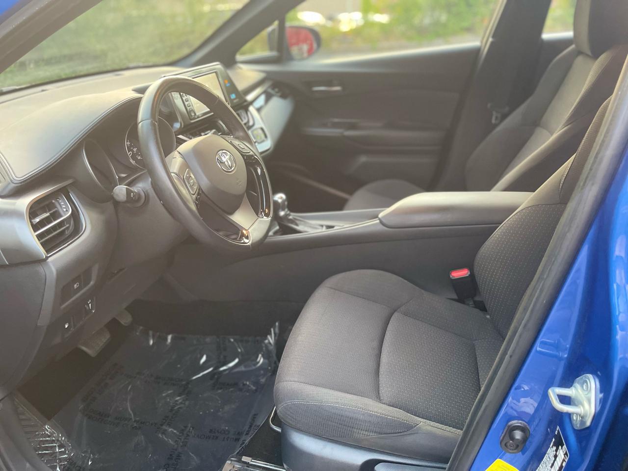 Toyota C-HR XLE 2018