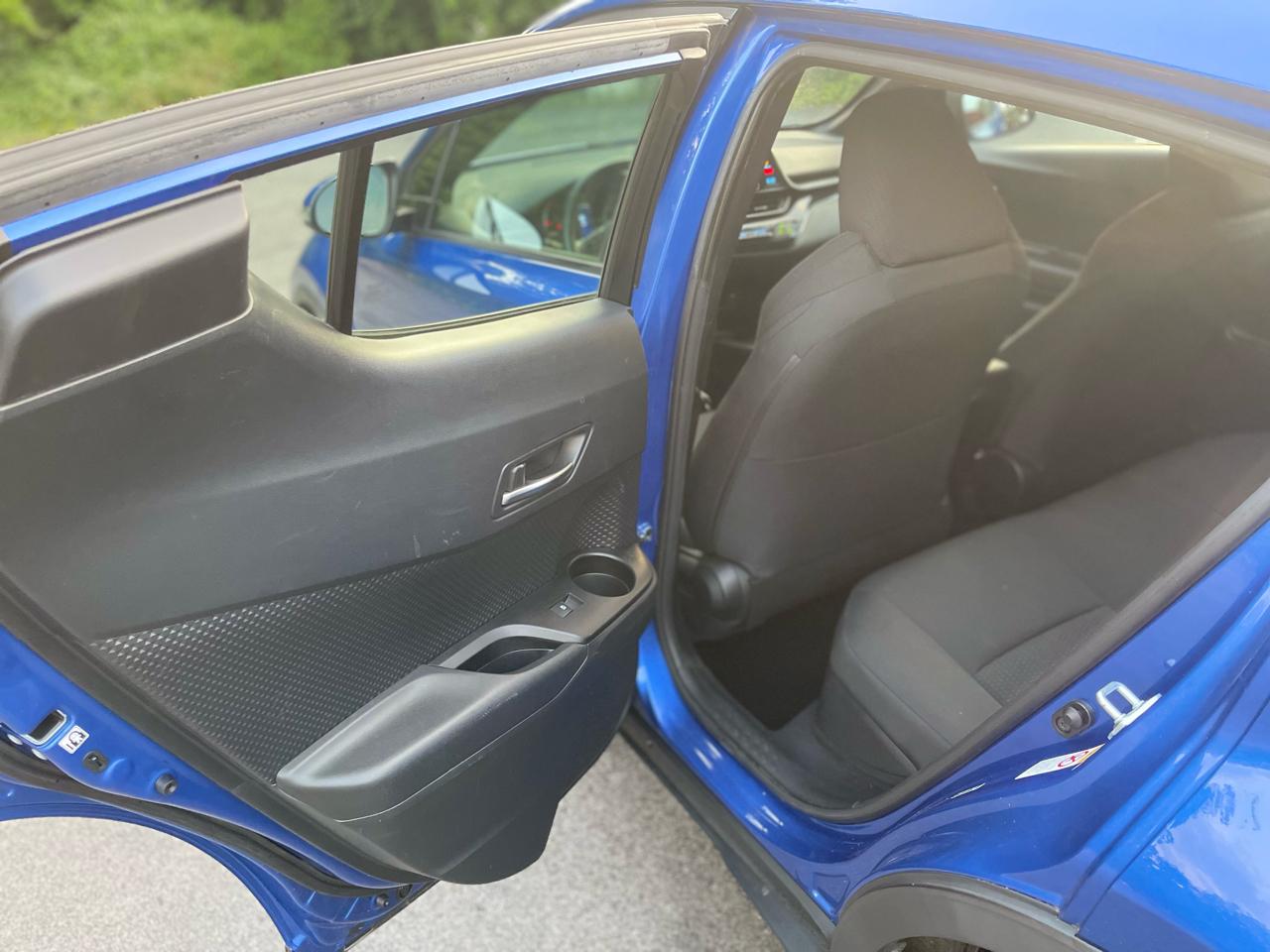 Toyota C-HR XLE 2018