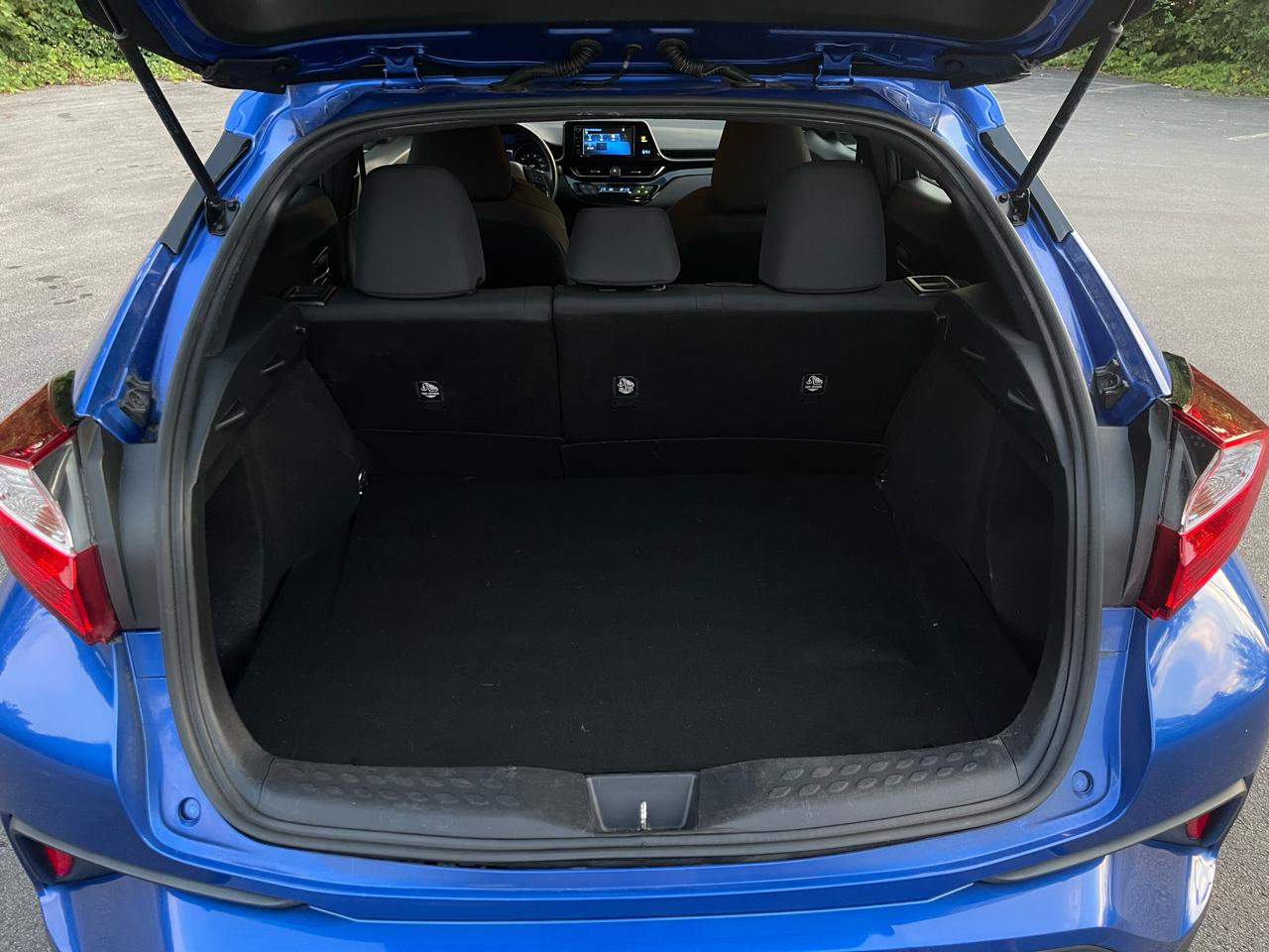 Toyota C-HR XLE 2018