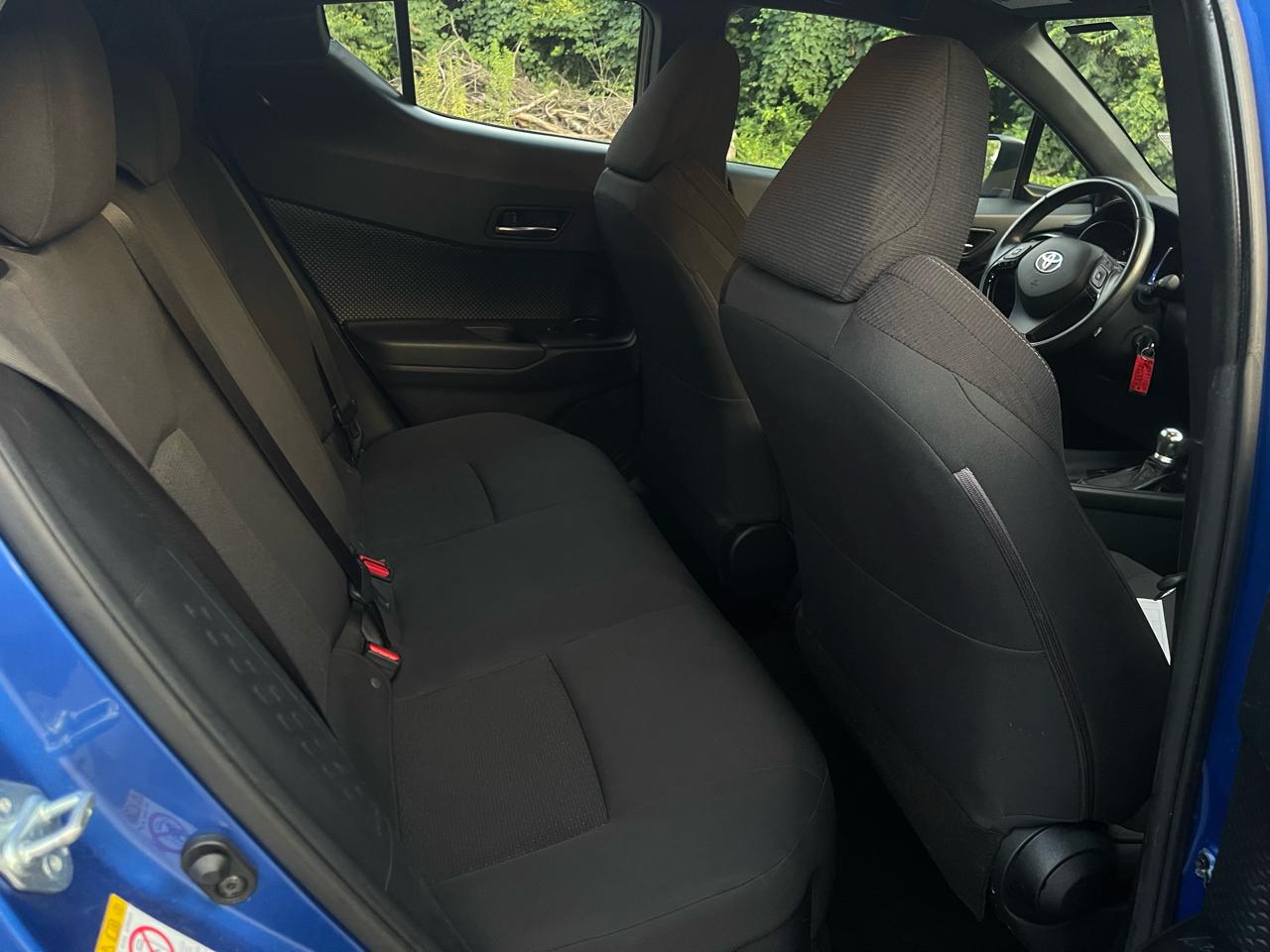 Toyota C-HR XLE 2018