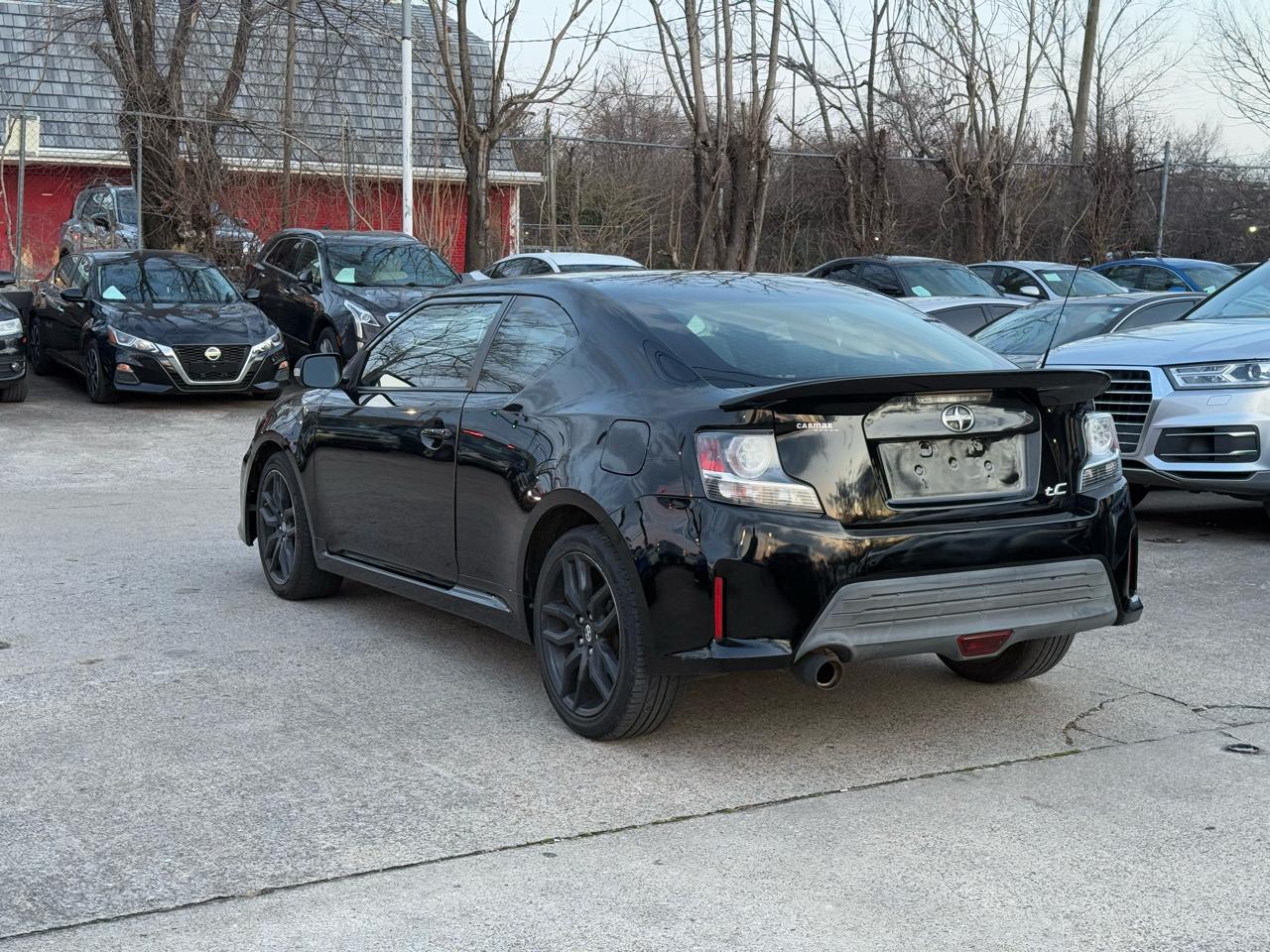 Scion tC Sports Coupe 6-Spd AT 2015