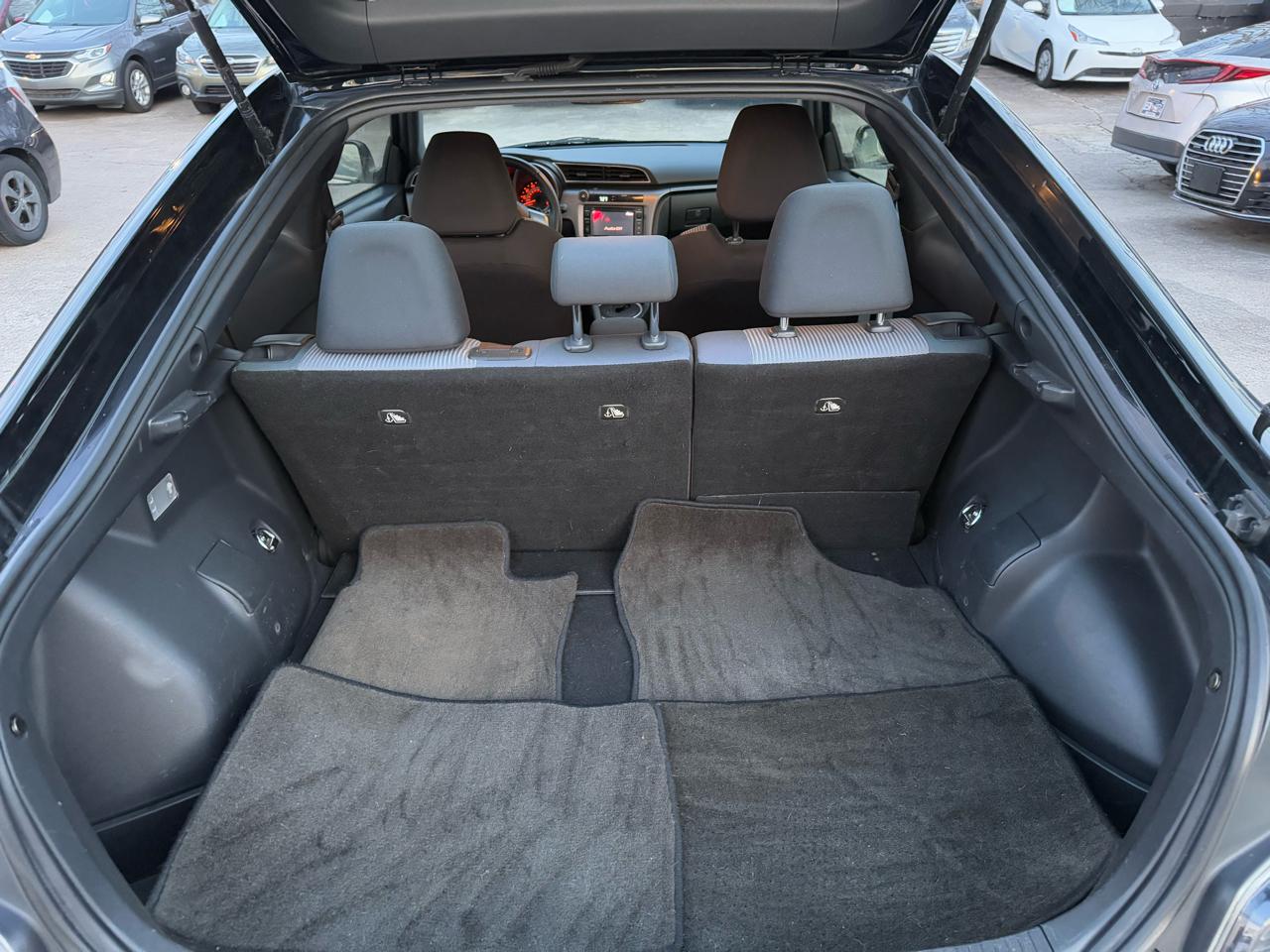 Scion tC Sports Coupe 6-Spd AT 2015