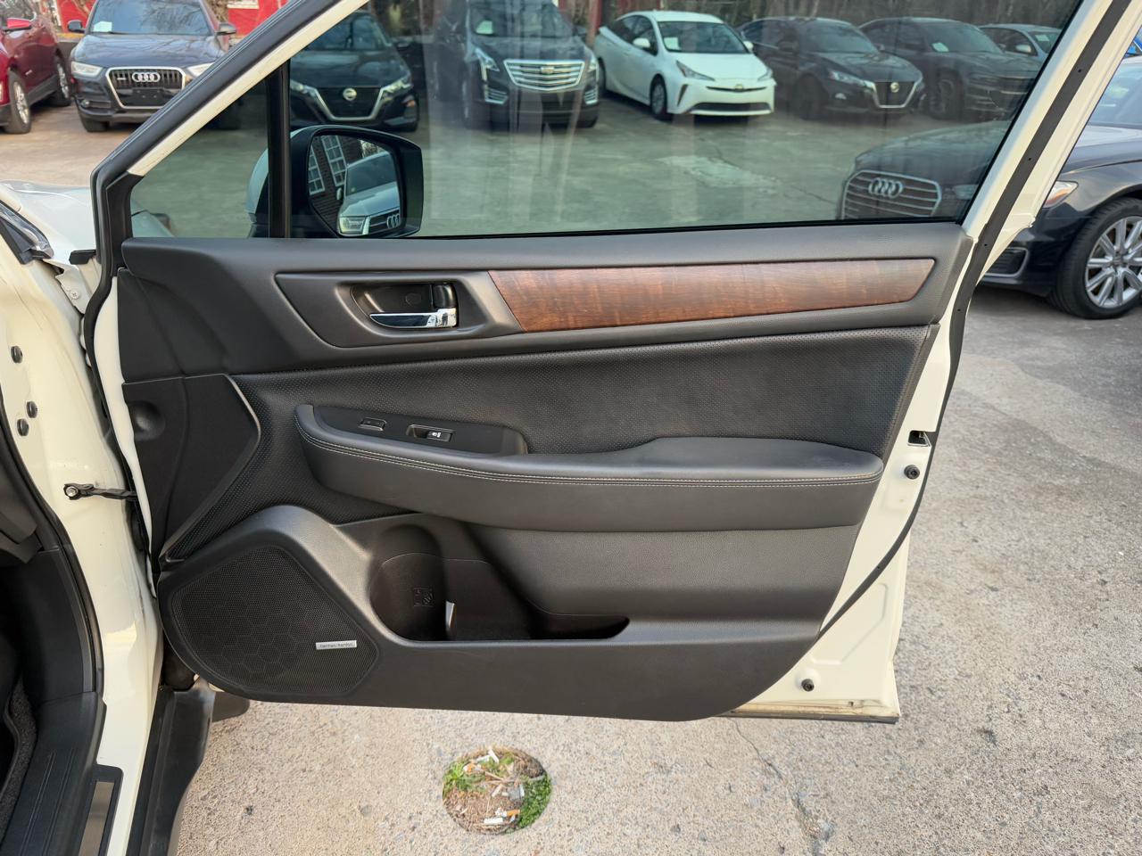 Subaru Outback 2.5i Limited 2015