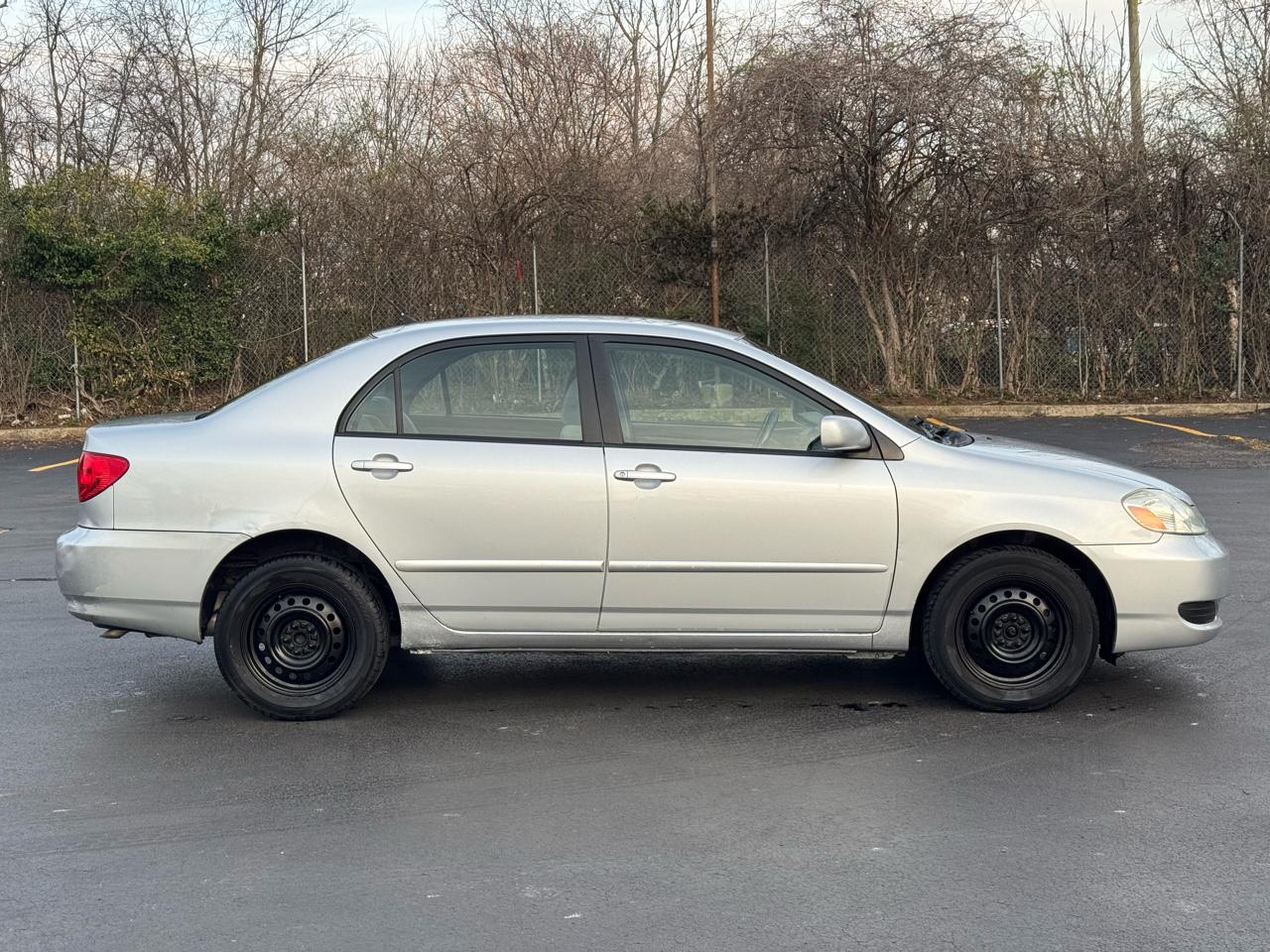 Toyota Corolla CE 2006
