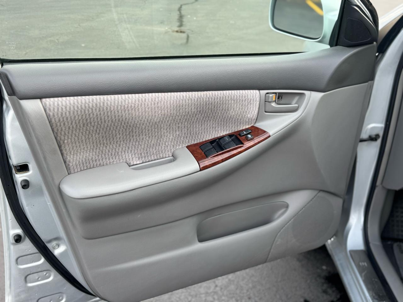 Toyota Corolla CE 2006