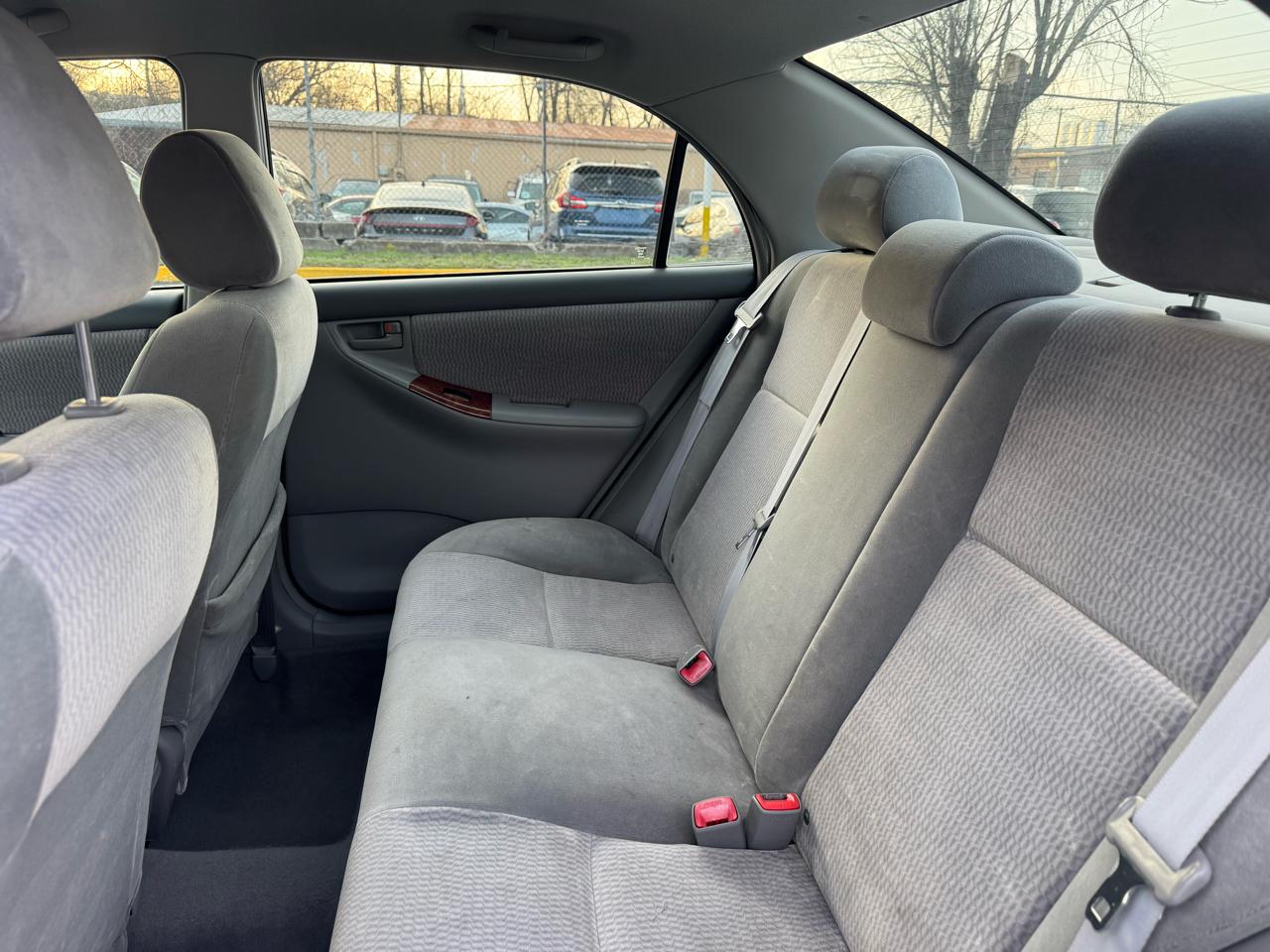 Toyota Corolla CE 2006