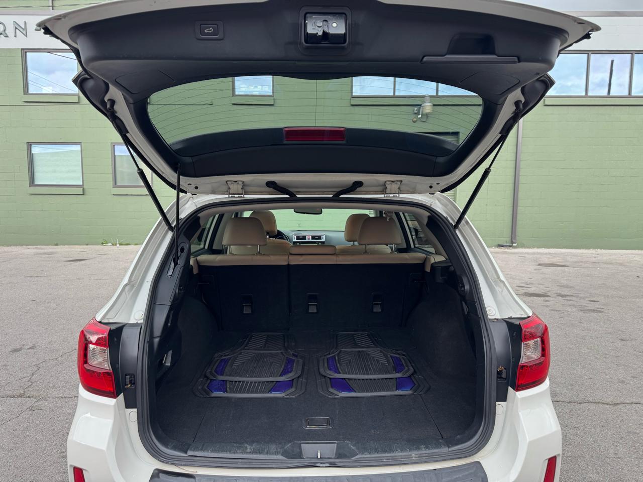 Subaru Outback 2.5i Limited 2015