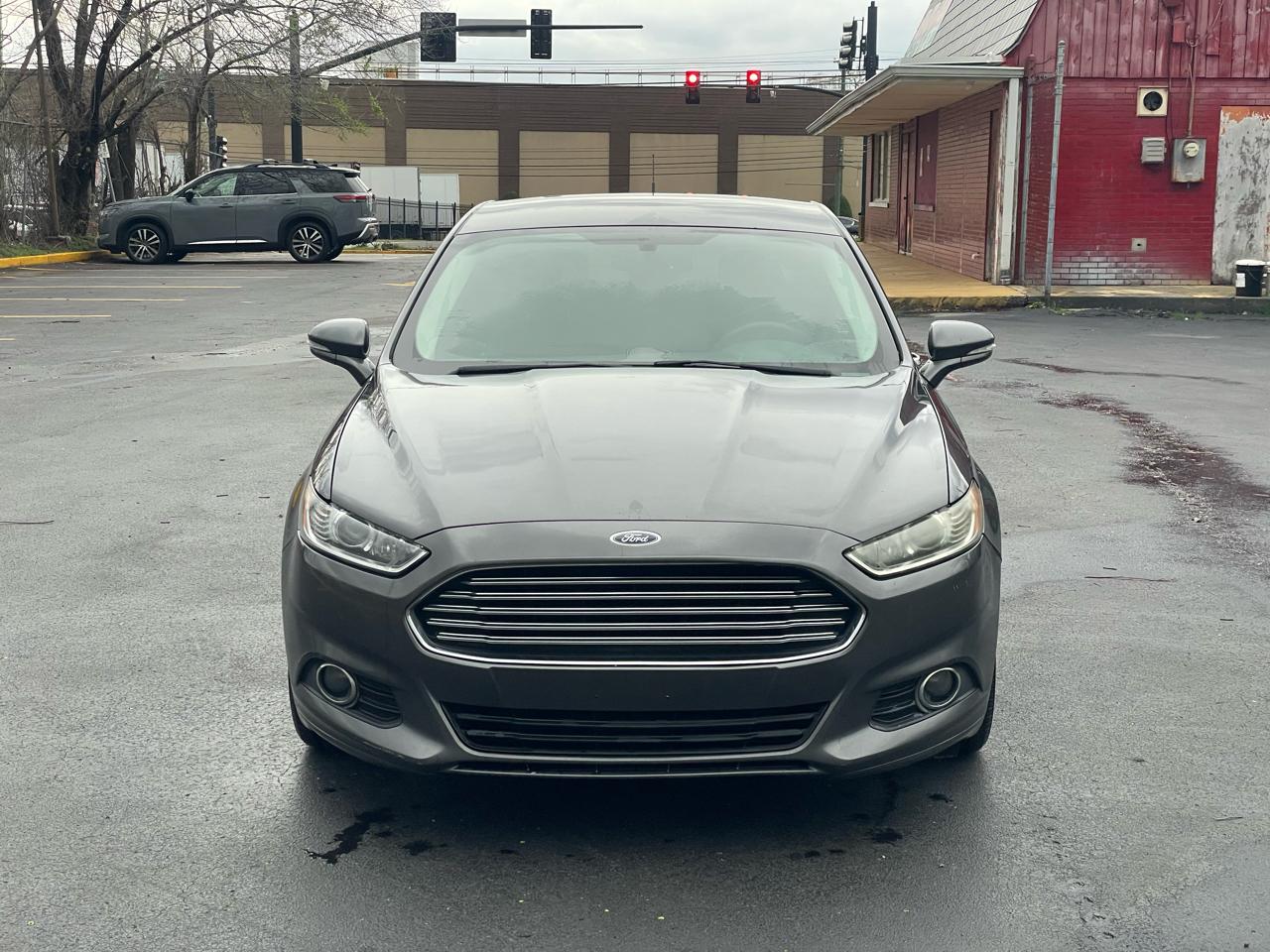 Ford Fusion Hybrid SE 2015