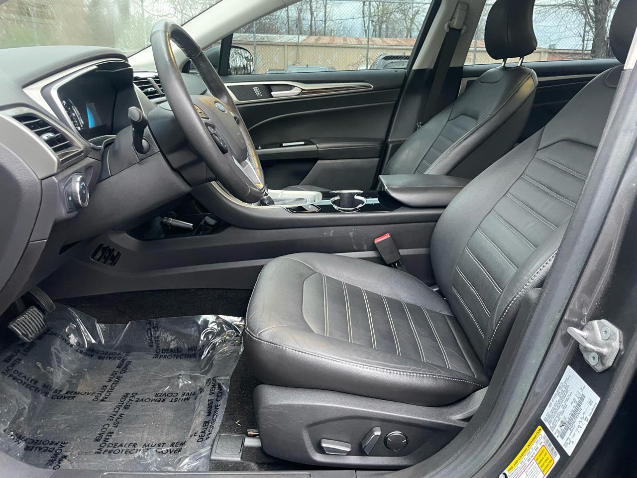 Ford Fusion Hybrid SE 2015