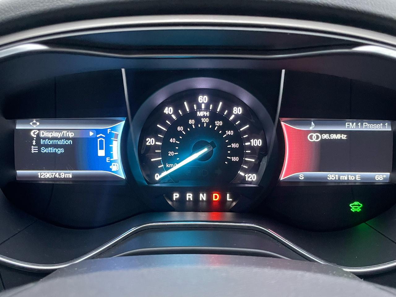 Ford Fusion Hybrid SE 2015