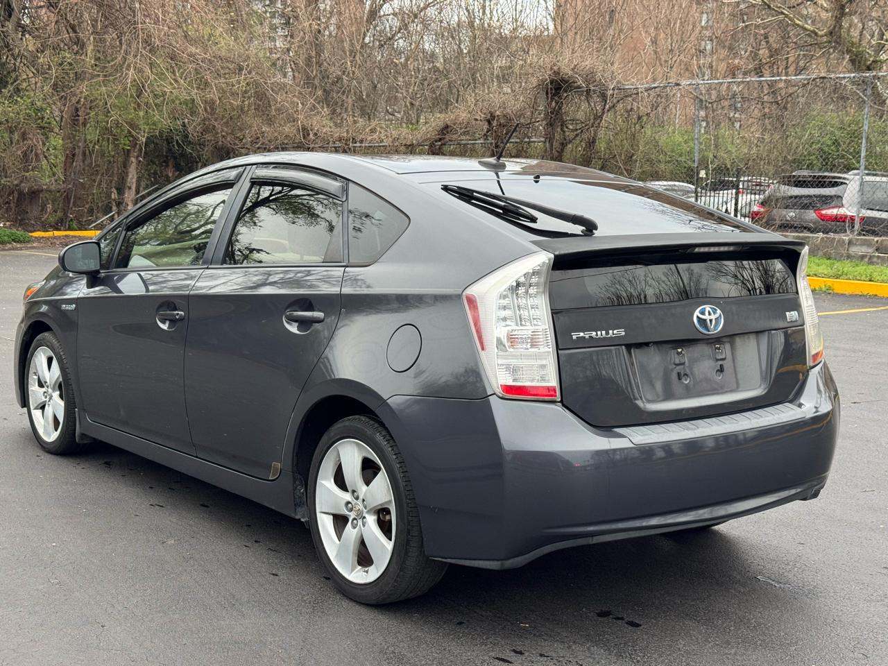 Toyota Prius Prius V 2010