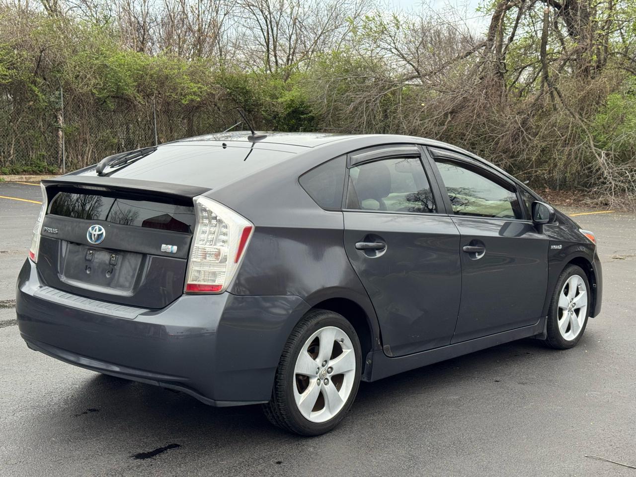 Toyota Prius Prius V 2010