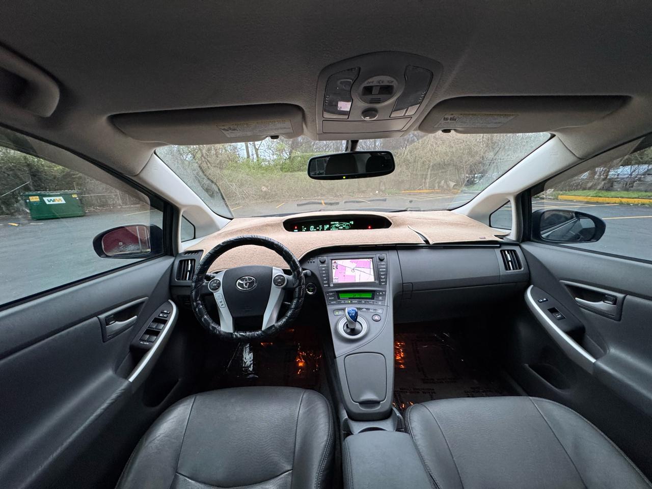 Toyota Prius Prius V 2010