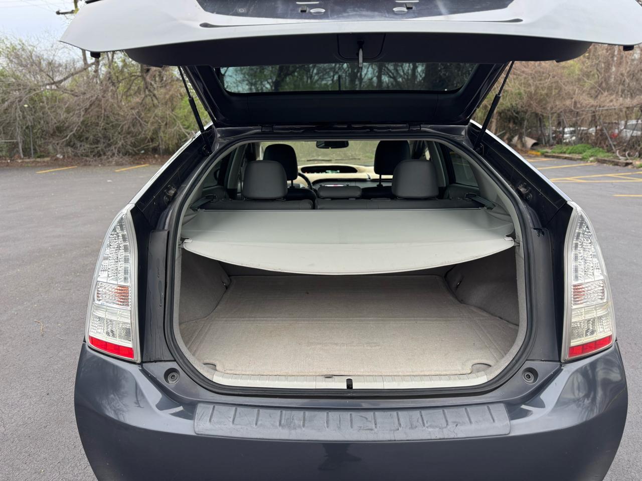 Toyota Prius Prius V 2010