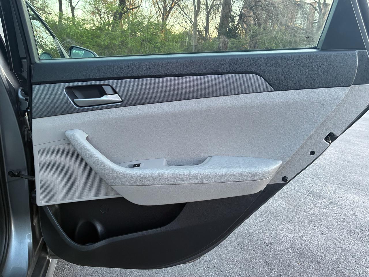 Hyundai Sonata SE 2019