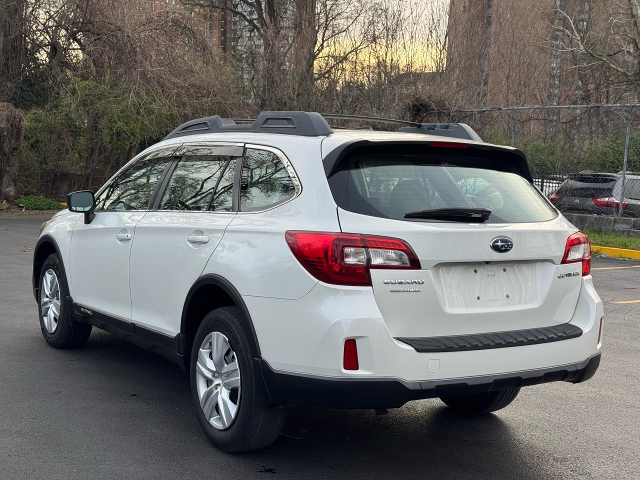 Subaru Outback 2.5i 2015