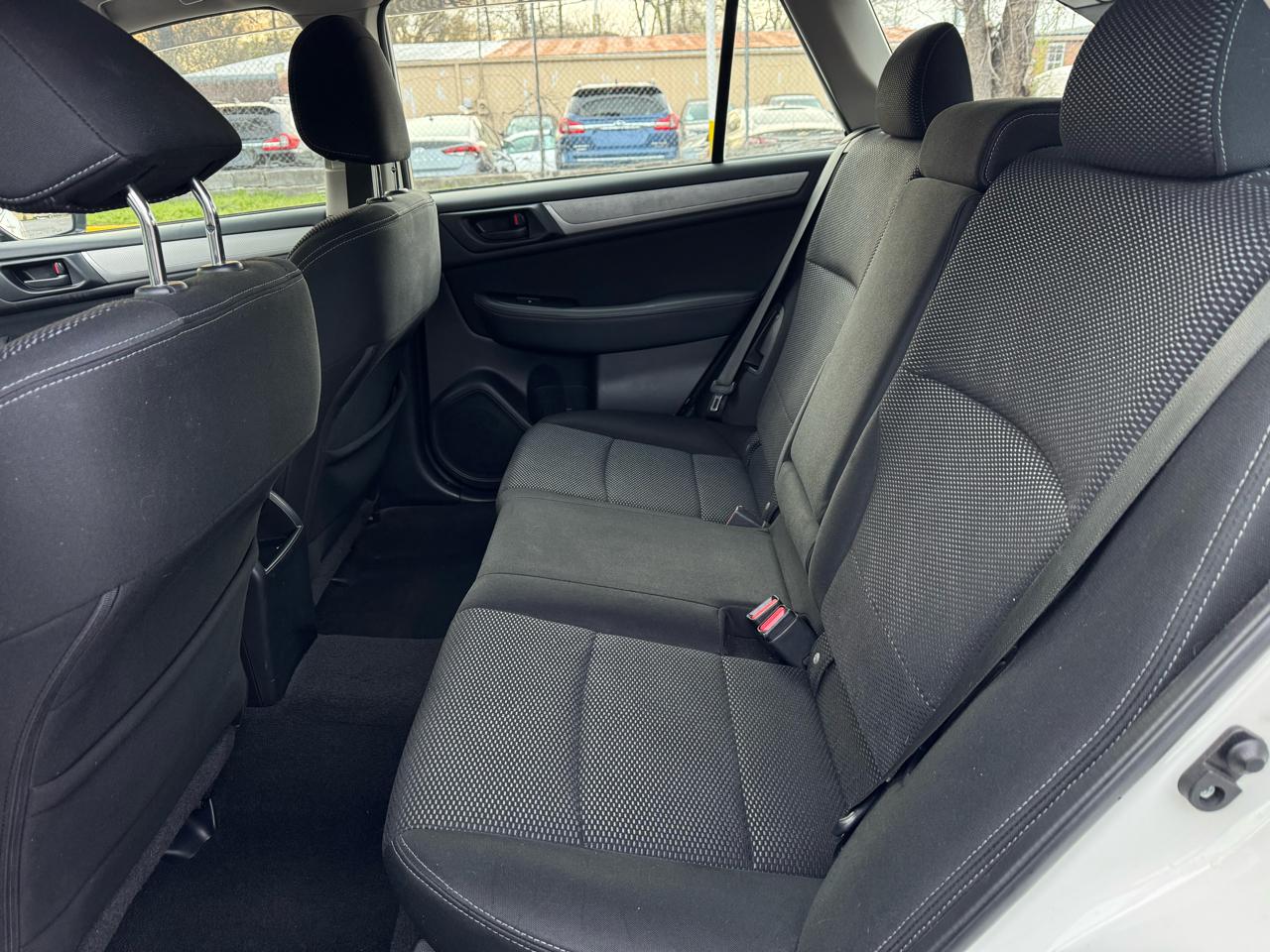 Subaru Outback 2.5i 2015