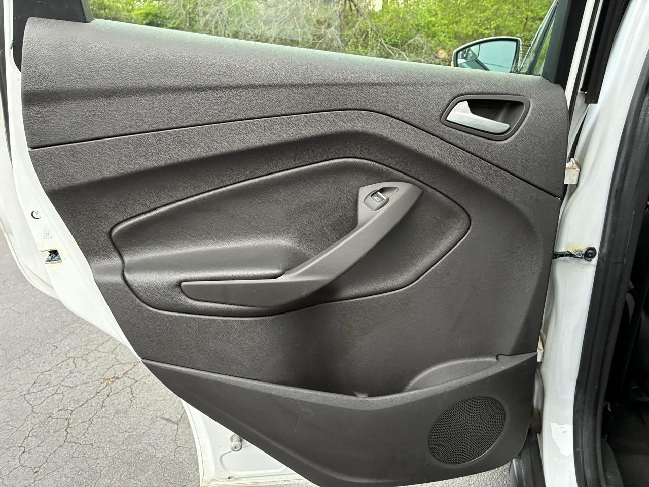 Ford C-Max Hybrid SE 2015