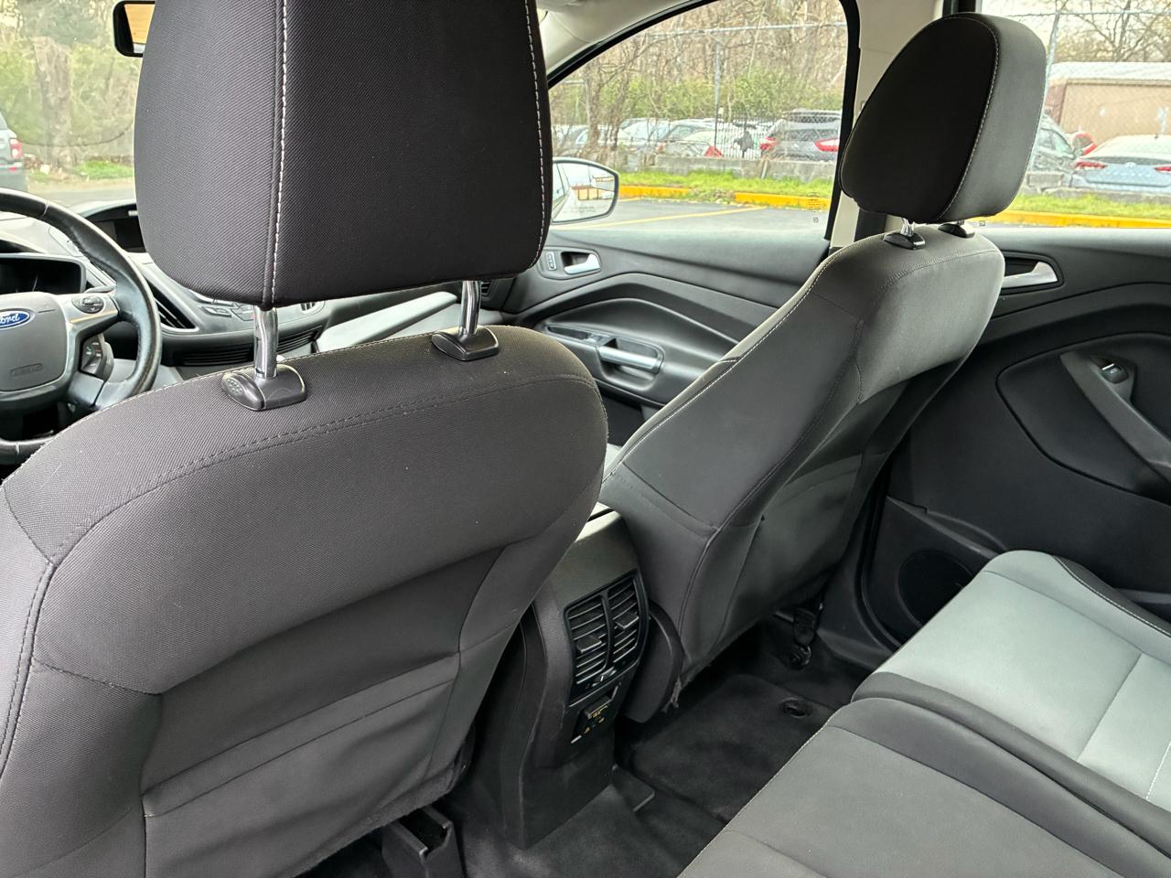 Ford C-Max Hybrid SE 2015