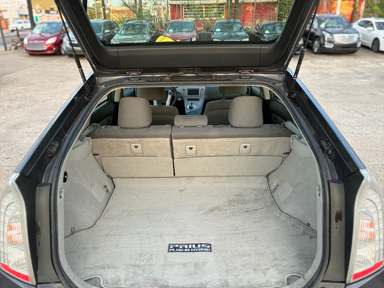 Toyota Prius Plug-In 2013