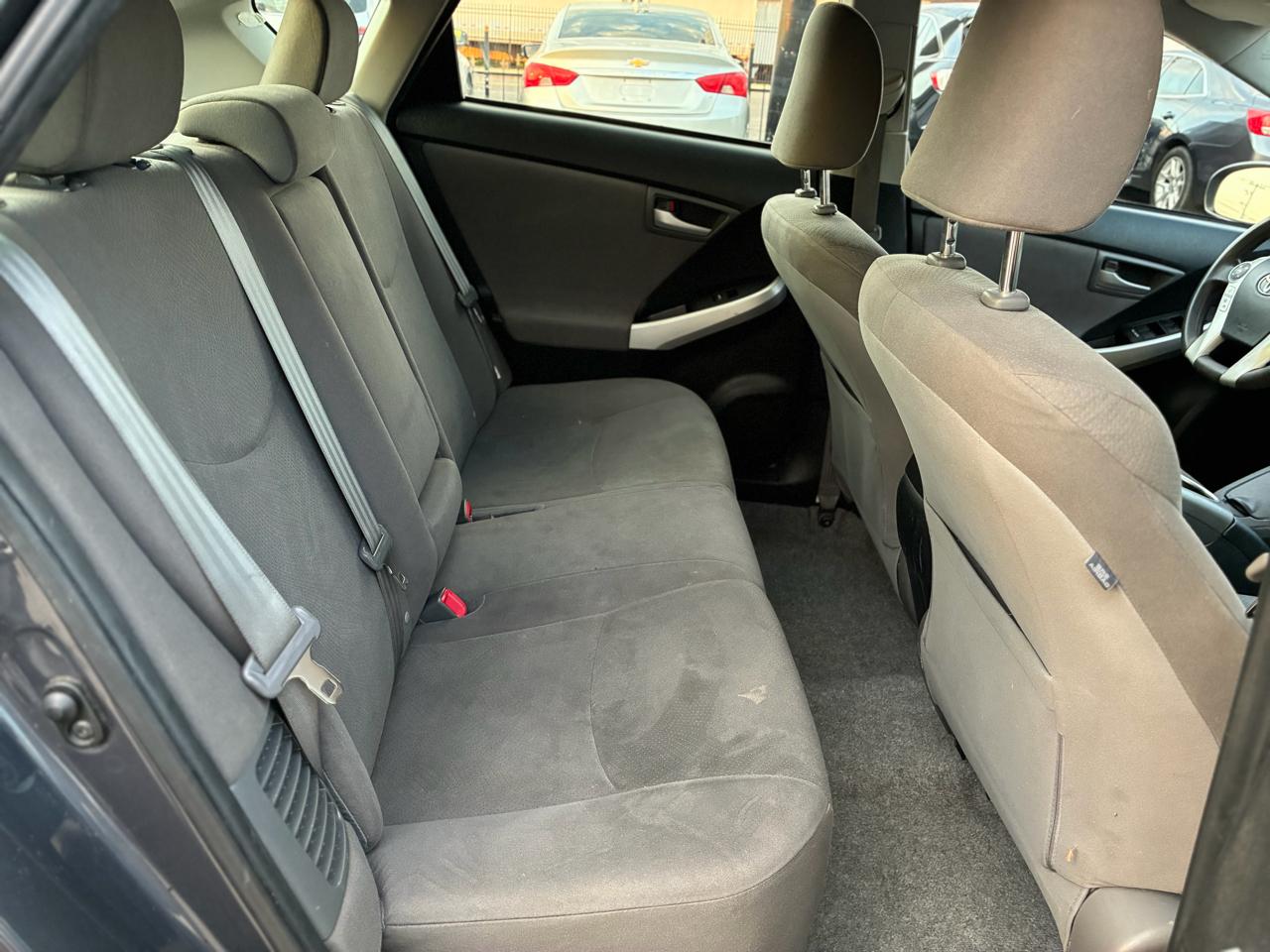 Toyota Prius Plug-In 2013