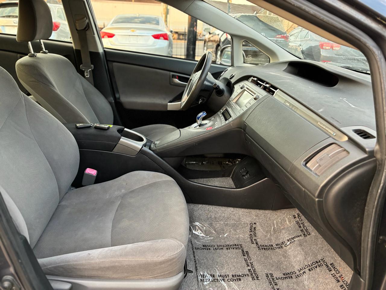 Toyota Prius Plug-In 2013