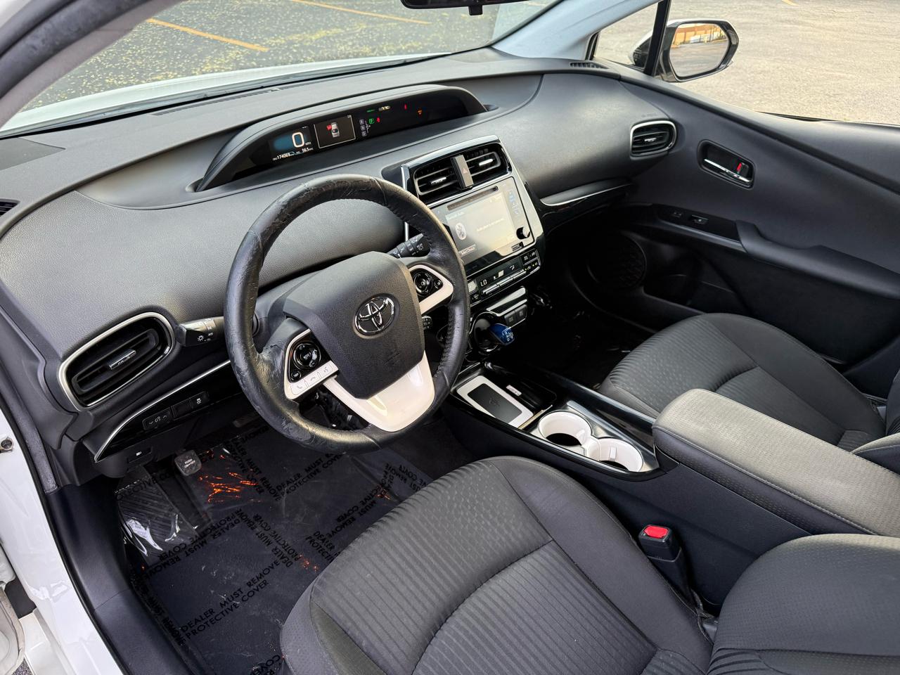 Toyota Prius Two Eco 2016