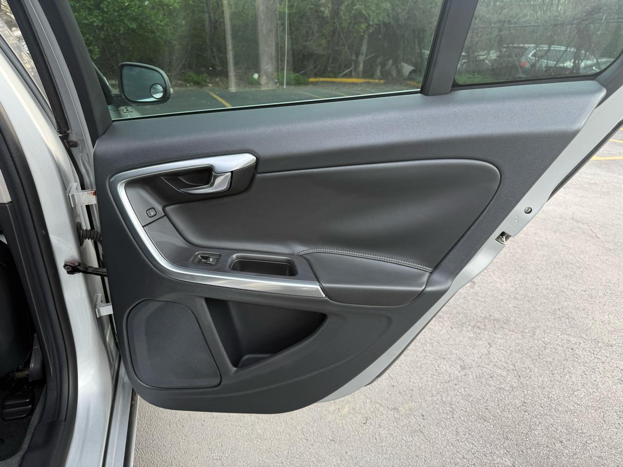 Volvo V60 T5 Premier FWD 2017