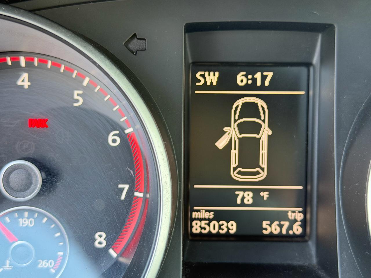 Volkswagen GTI 2-door 2012