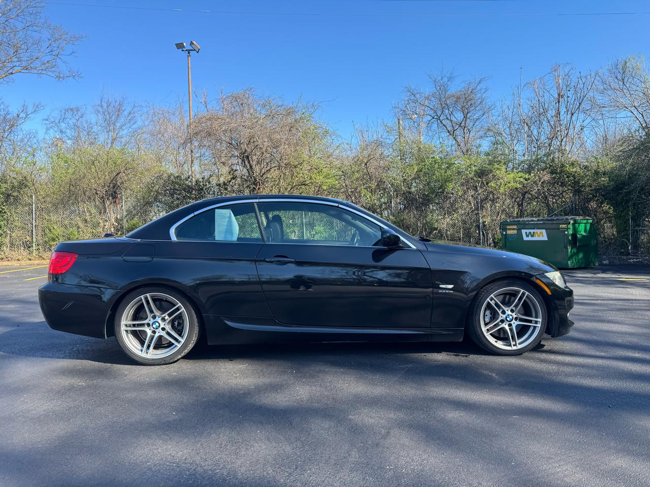 BMW 3-Series 335i Convertible - SULEV 2011