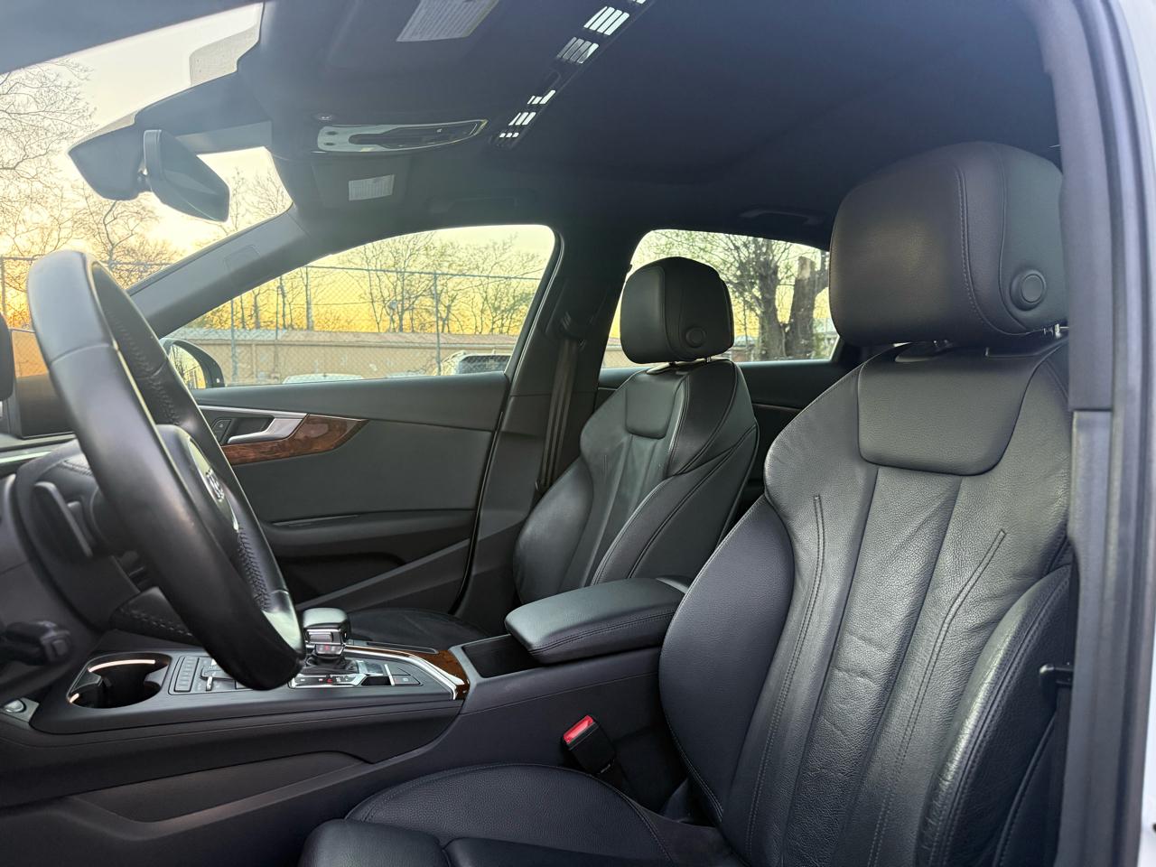 Audi A4 2.0T Premium Plus quattro Sedan 2017