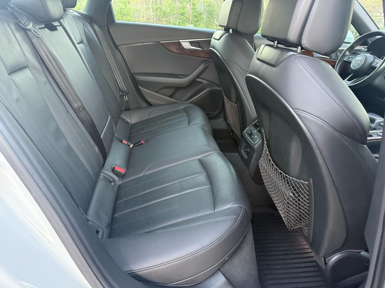 Audi A4 2.0T Premium Plus quattro Sedan 2017