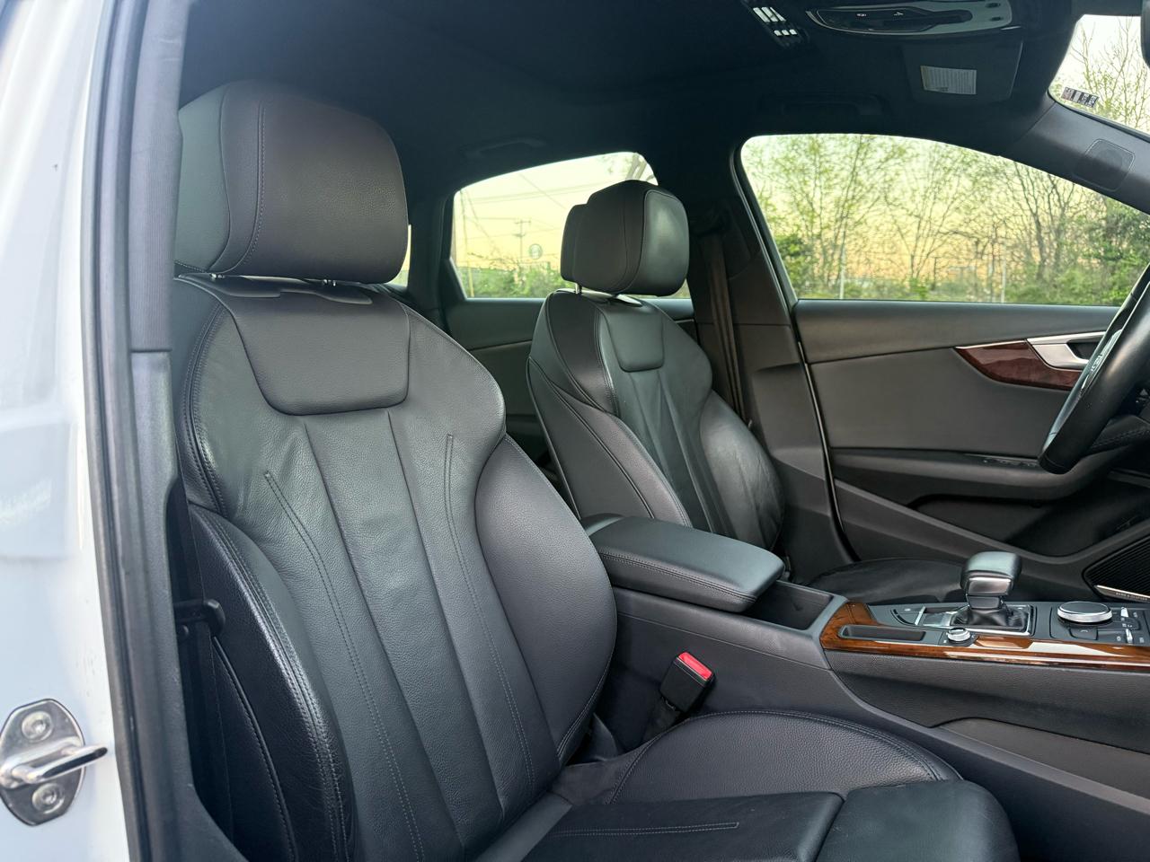 Audi A4 2.0T Premium Plus quattro Sedan 2017