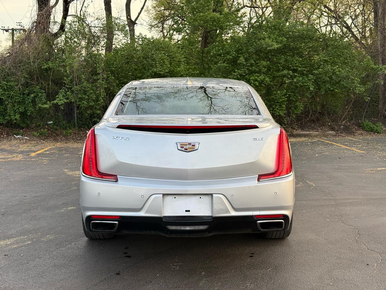 Cadillac XTS Luxury FWD 2019
