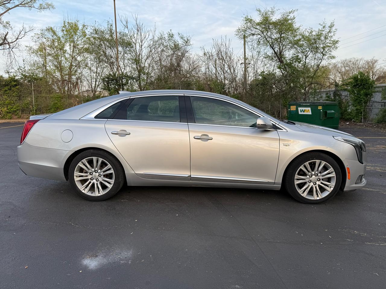 Cadillac XTS Luxury FWD 2019