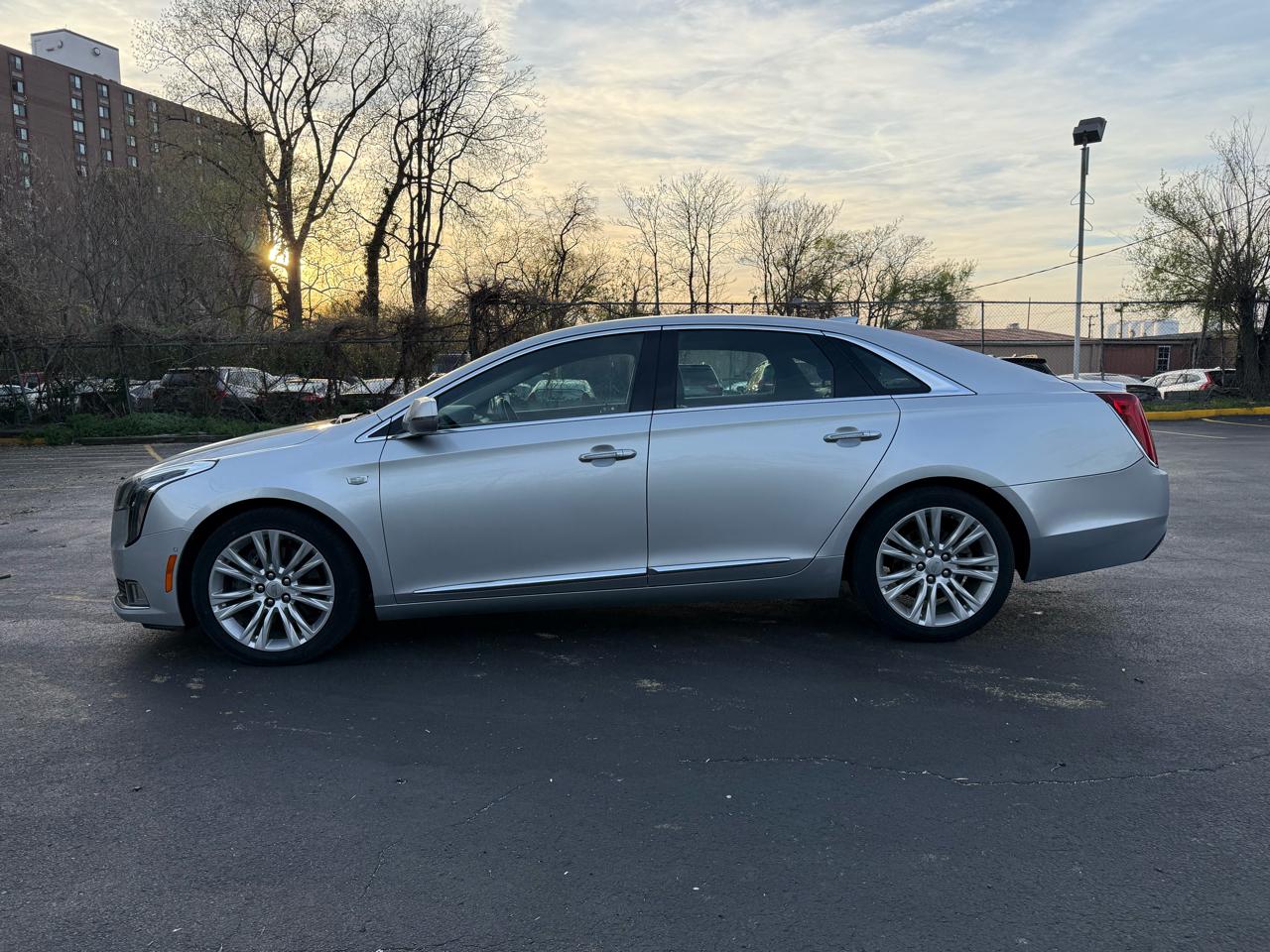 Cadillac XTS Luxury FWD 2019