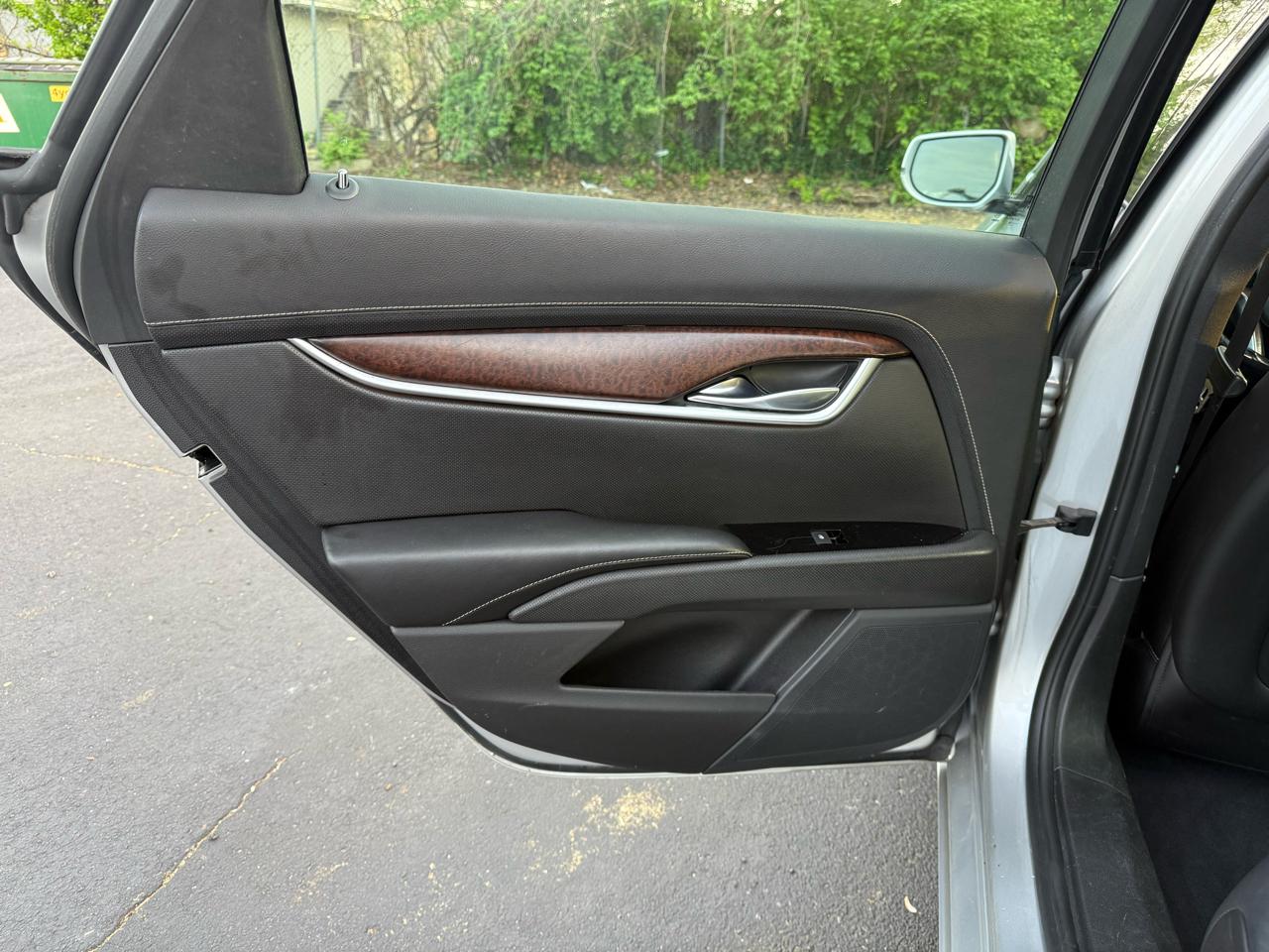 Cadillac XTS Luxury FWD 2019