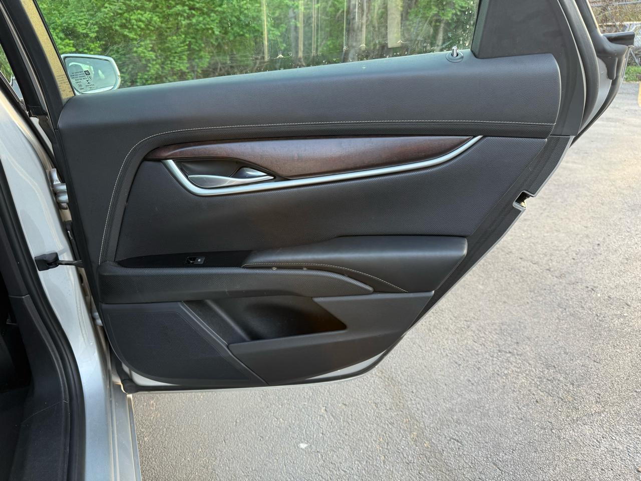 Cadillac XTS Luxury FWD 2019