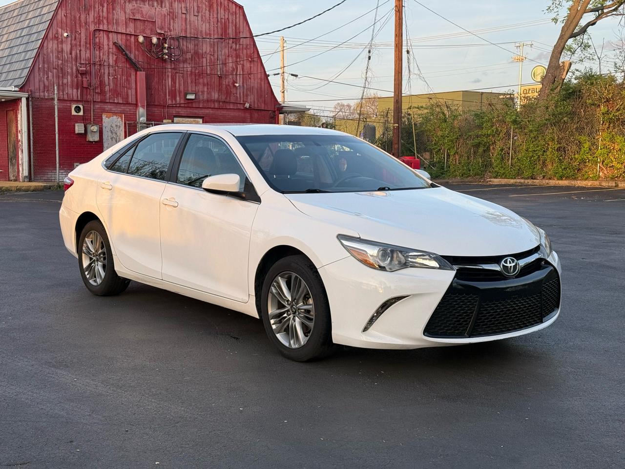 Toyota Camry SE 2017