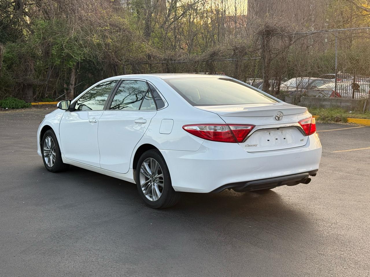 Toyota Camry SE 2017