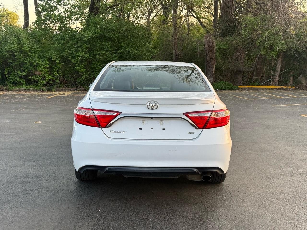 Toyota Camry SE 2017