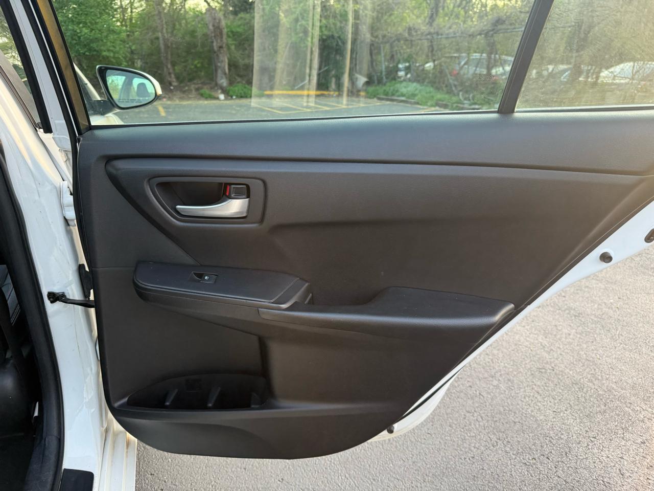 Toyota Camry SE 2017