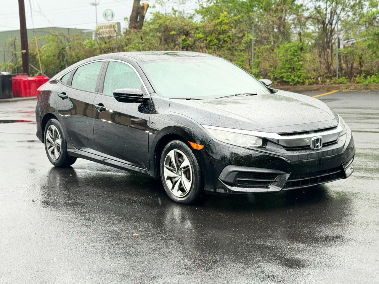 Honda Civic 4dr Sdn LX Auto 2017